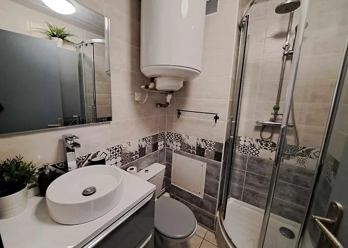 Appartamento Avec Terrasse, Clim Portative Et Accès Direct - Fr-1-326-822 Marseillan (Herault)