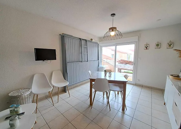 Avec Terrasse, Clim Portative Et Accès Direct - Fr-1-326-822 *